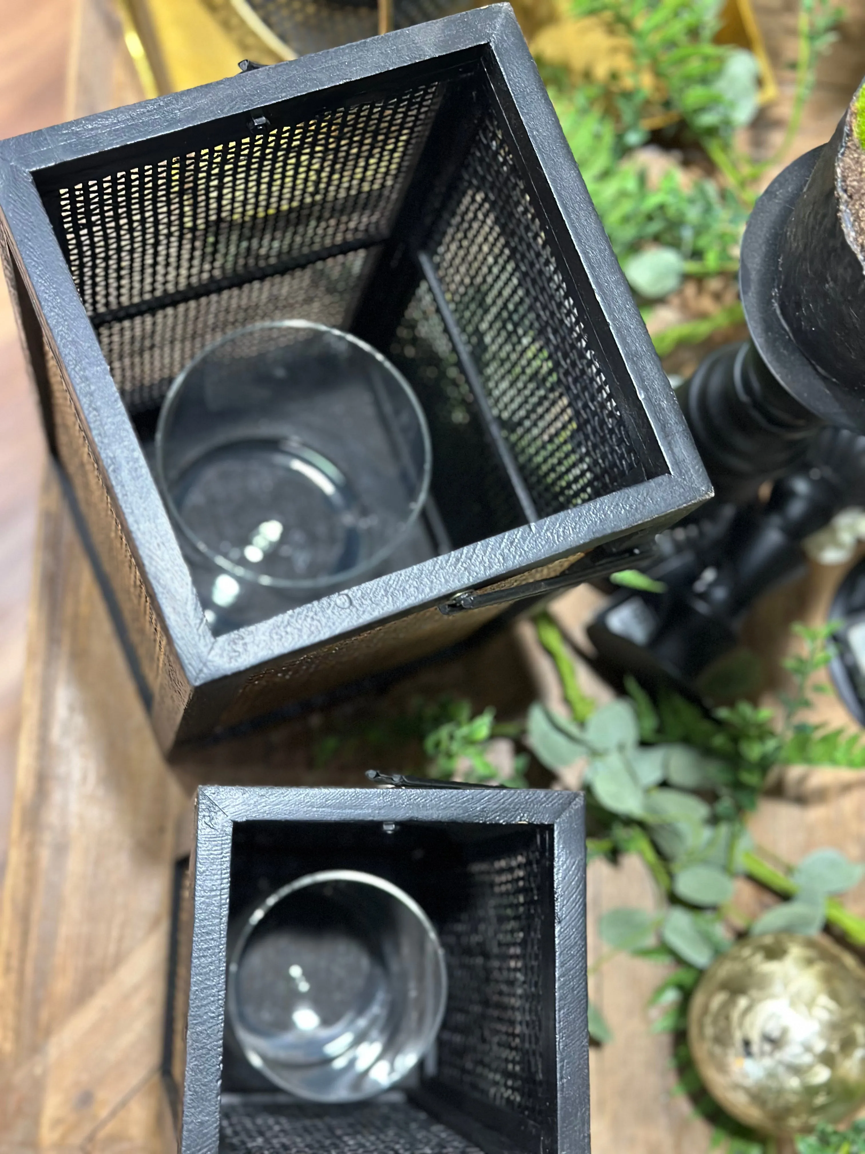 14" & 11" Mesh Lantern Set Of 2