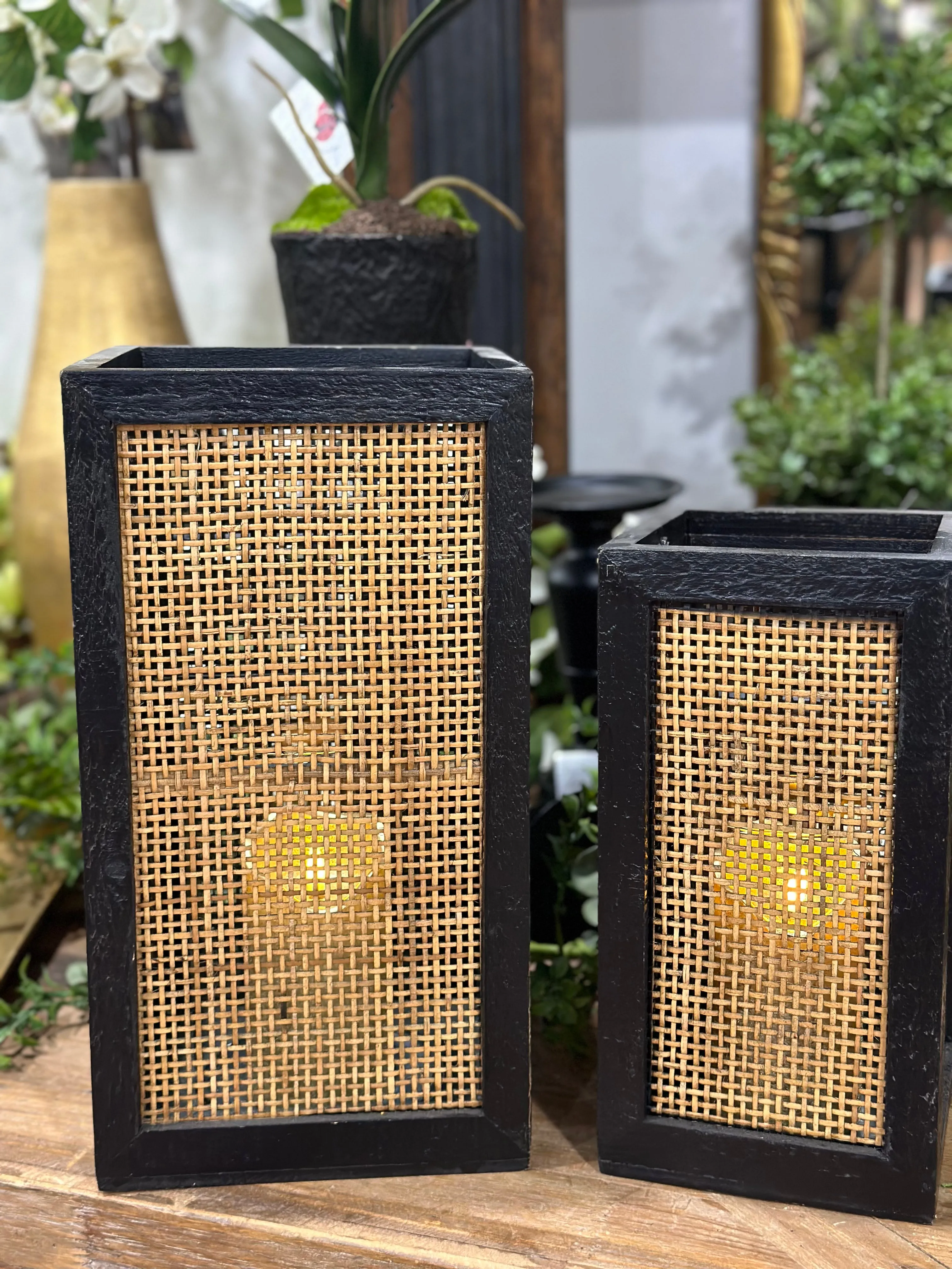 14" & 11" Mesh Lantern Set Of 2