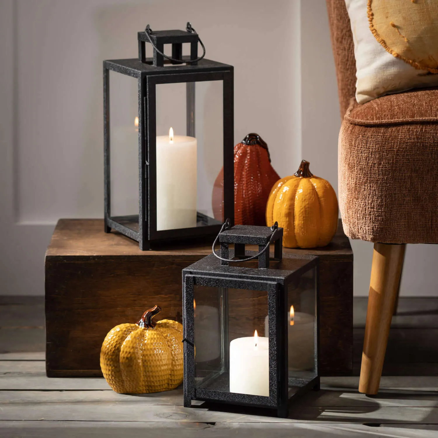 Black Rectangular Lantern Set