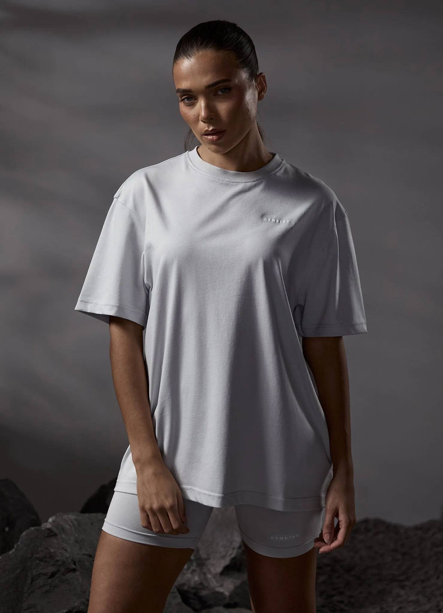 Gym King Stoic Boyfriend Tee - Light Grey