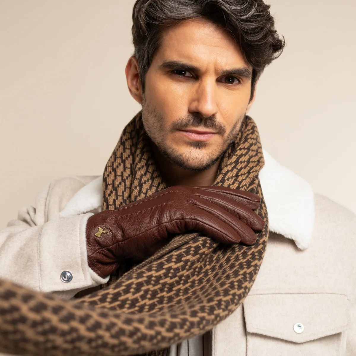 Harvey (cognac) - goatskin leather gloves with luxurious wool lining & touchscreen feature