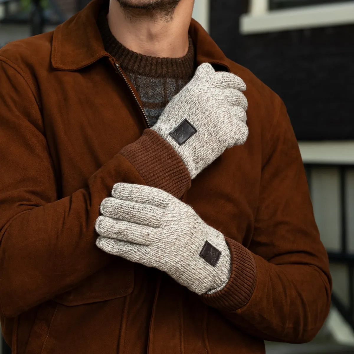 Hudson (light grey) - knitted gloves from Shetland wool with warm fleece lining