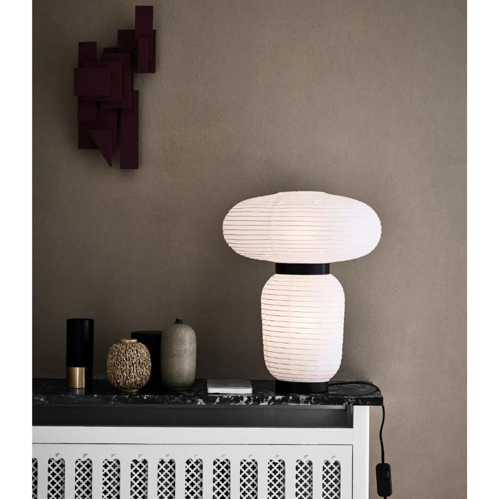 JH18 Formakami Table Lamp