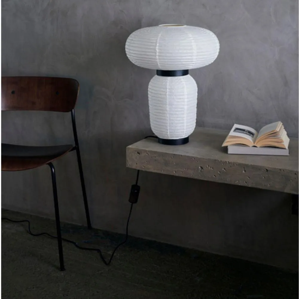 JH18 Formakami Table Lamp