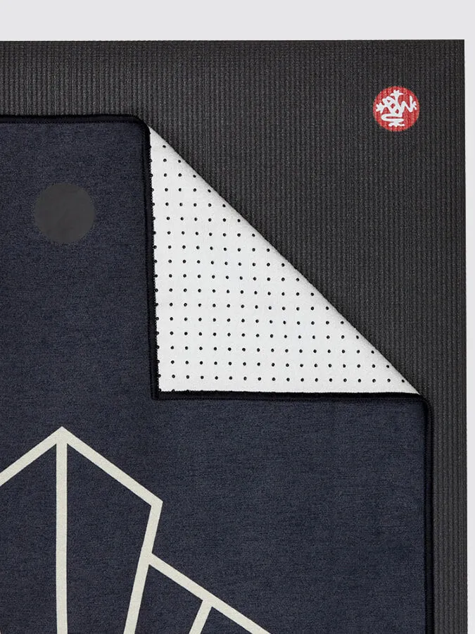 Manduka Yogitoes   Repreve Yoga Mat Towel 71''