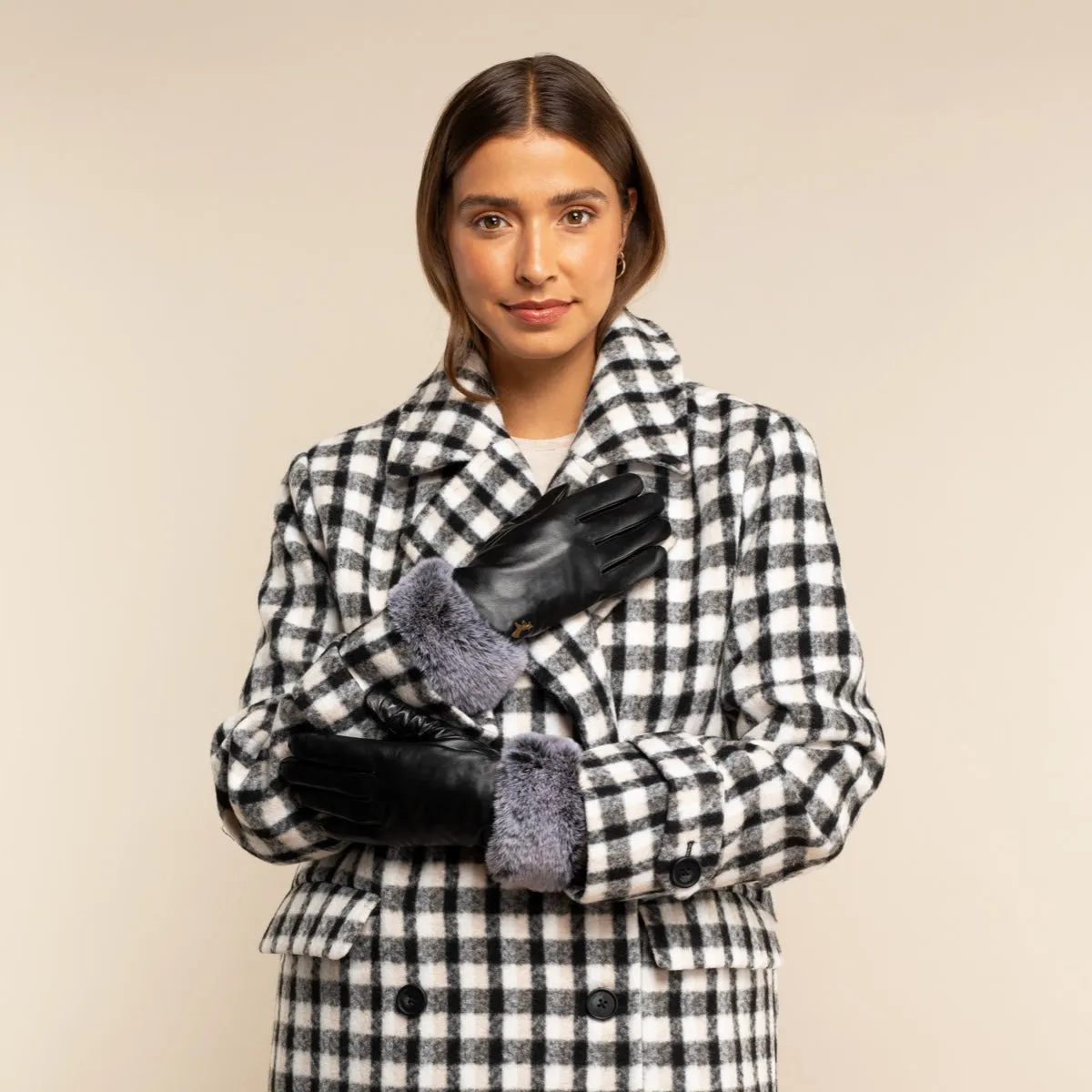 Vera – luxurious leather gloves with faux fur at the wrist & touchscreen feature